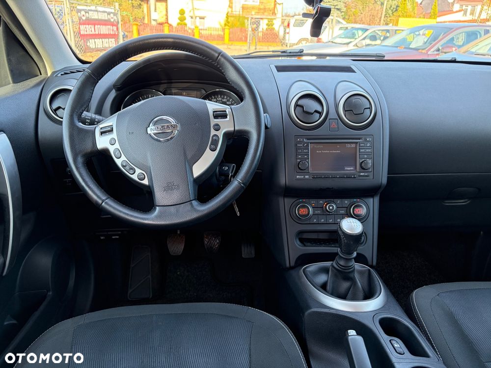 Nissan Qashqai 2.0 Acenta - 21