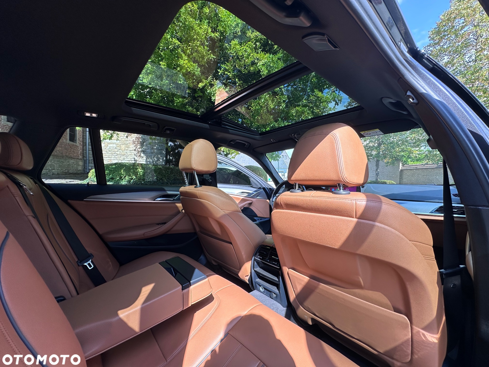 BMW Seria 5 520d xDrive M Sport sport - 24