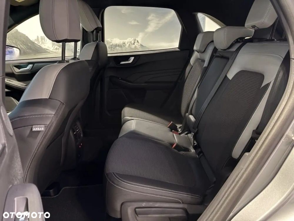 Ford Kuga 2.5 FHEV FWD Sound Edition eCVT - 12