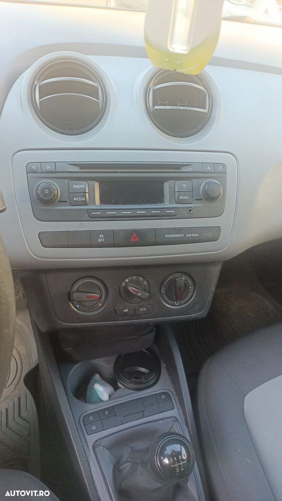 Seat Ibiza 1.2 12V Reference - 8