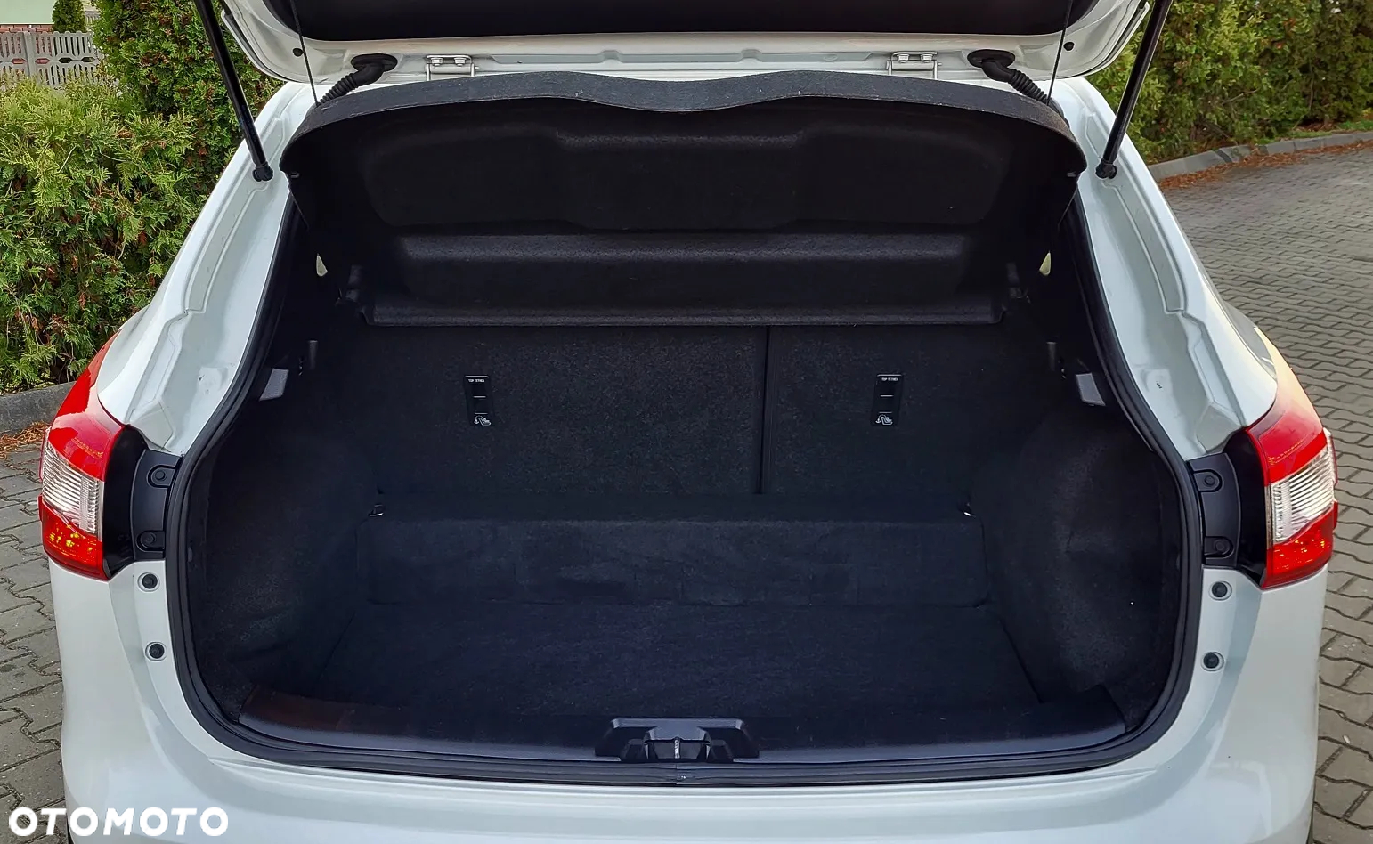 Nissan Qashqai - 13