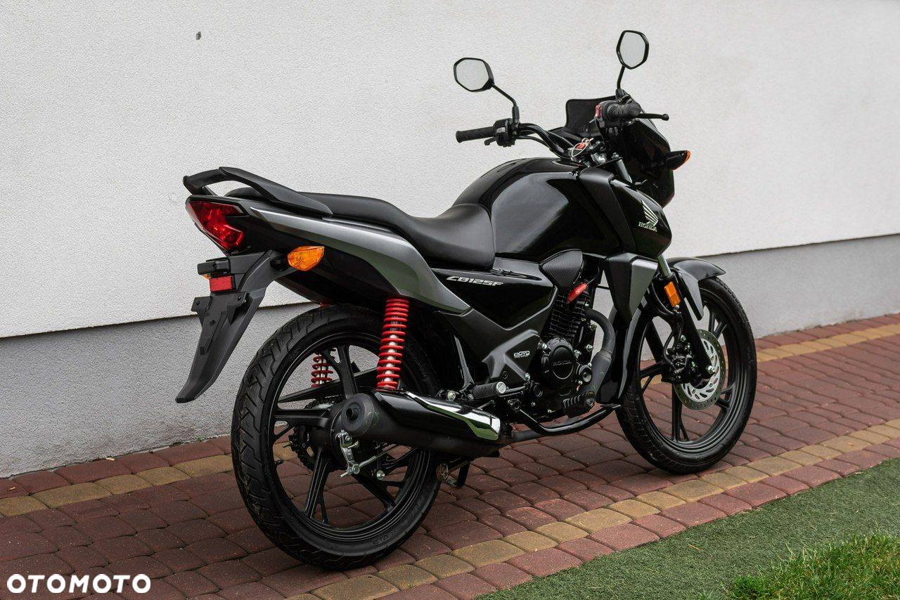 Honda CB - 3