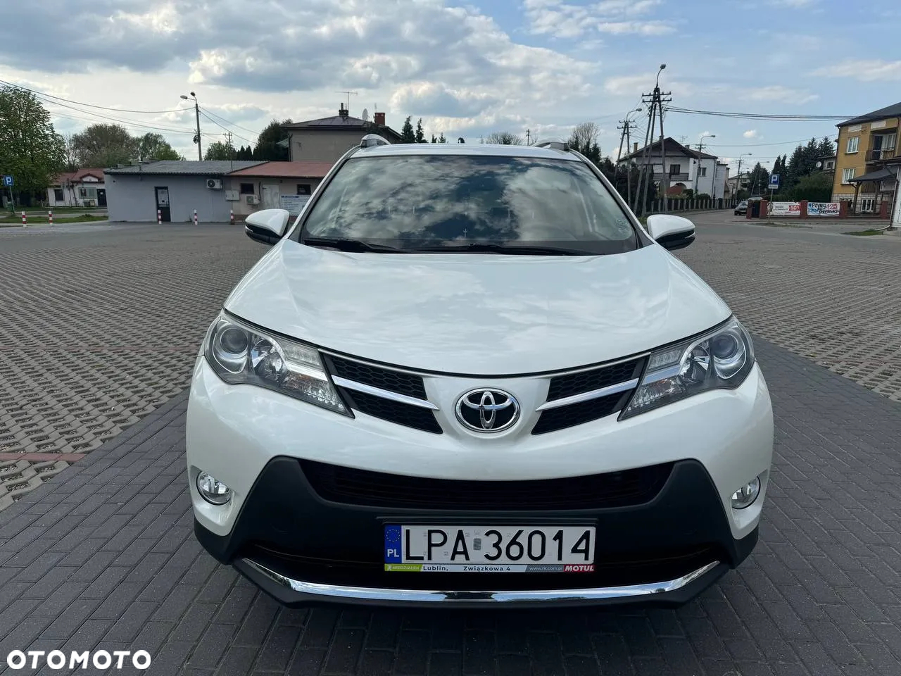 Toyota RAV4 2.2 D-CAT Premium - 3