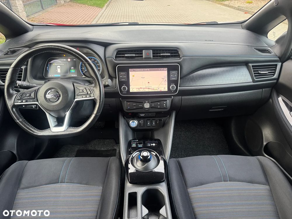 Nissan Leaf 40 kWh ACENTA - 4