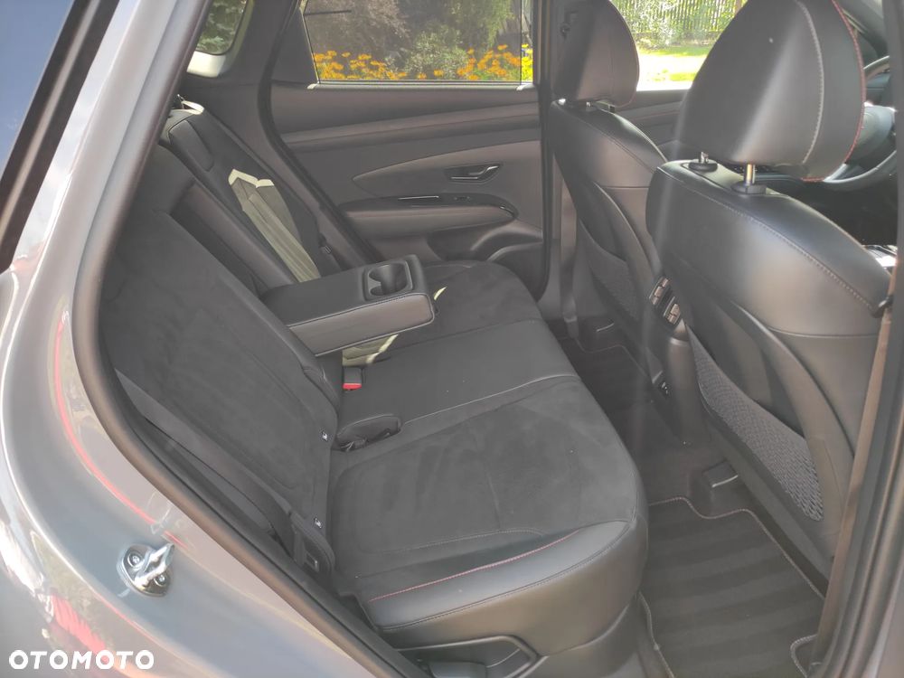 Hyundai Tucson 1.6 T-GDi HEV 2WD N Line - 23