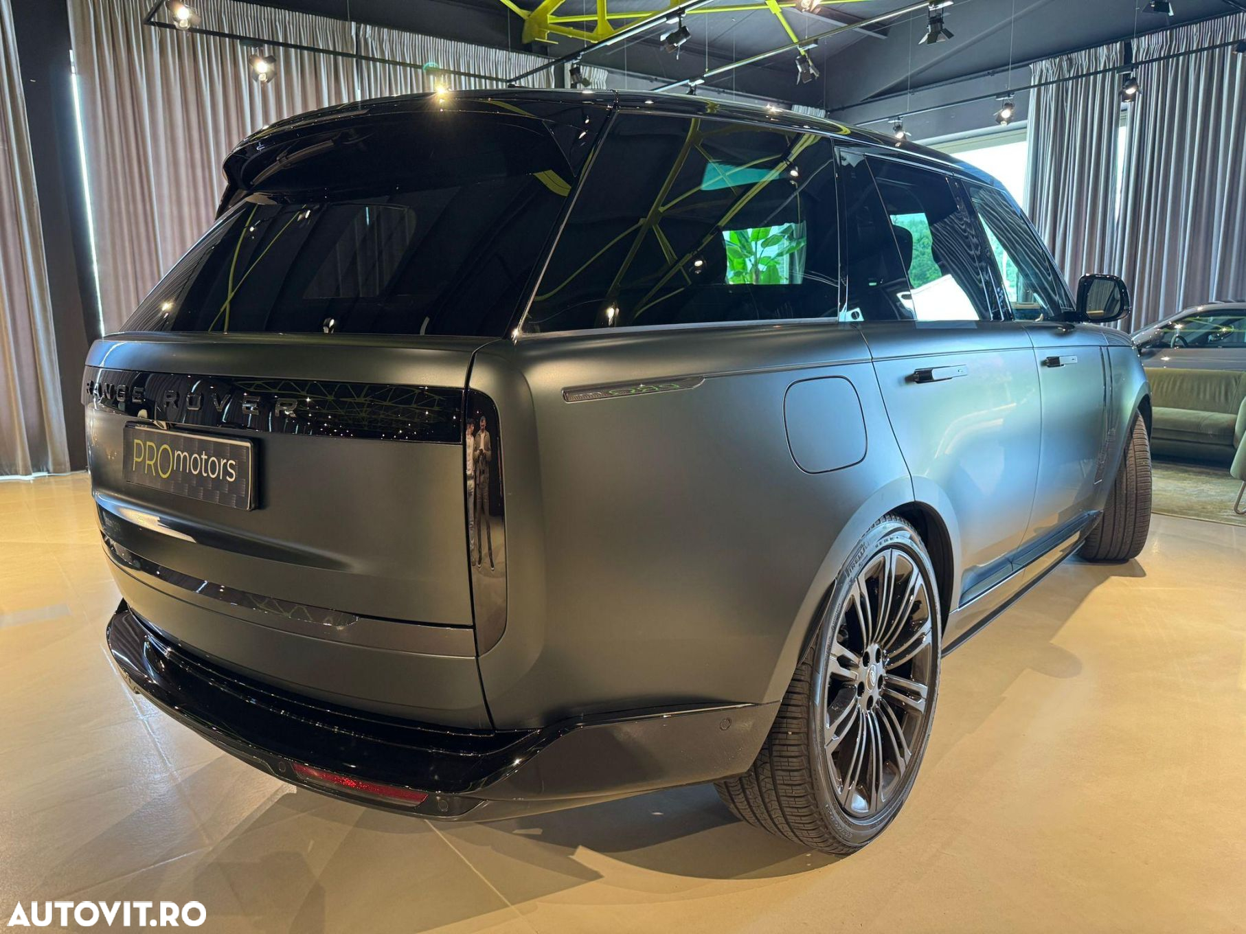 Land Rover Range Rover - 4