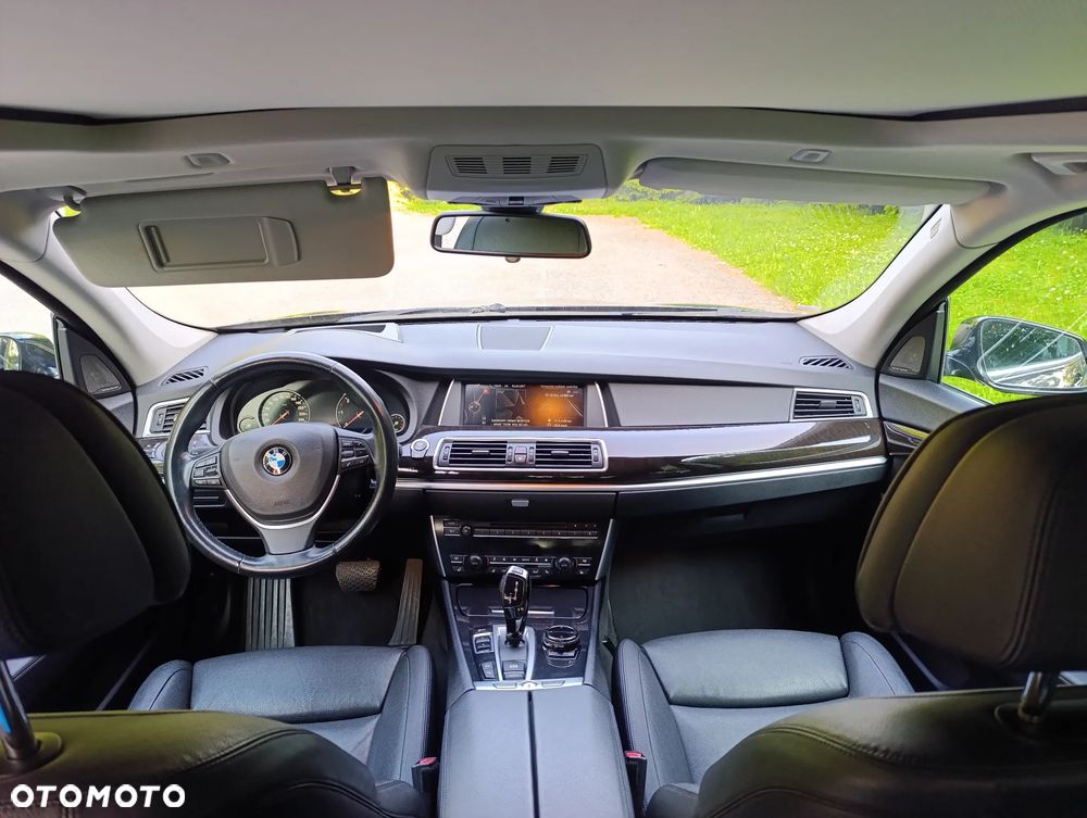 BMW 5GT 535d xDrive Tursimo Modern Line - 14