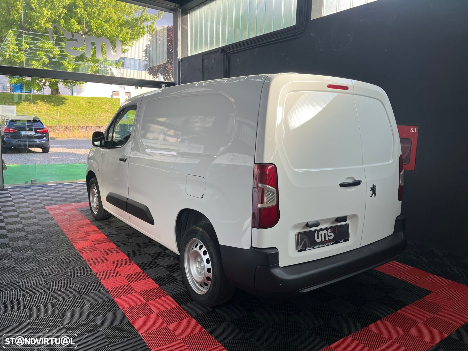 Peugeot Partner 1.5 BlueHDi Pro Longa - 4