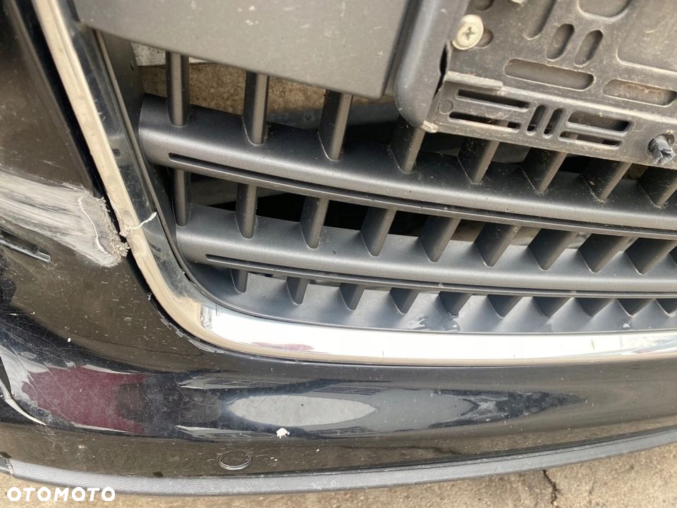 Audi Q7 4L 4,2 TDI V8 grill atrapa - 2