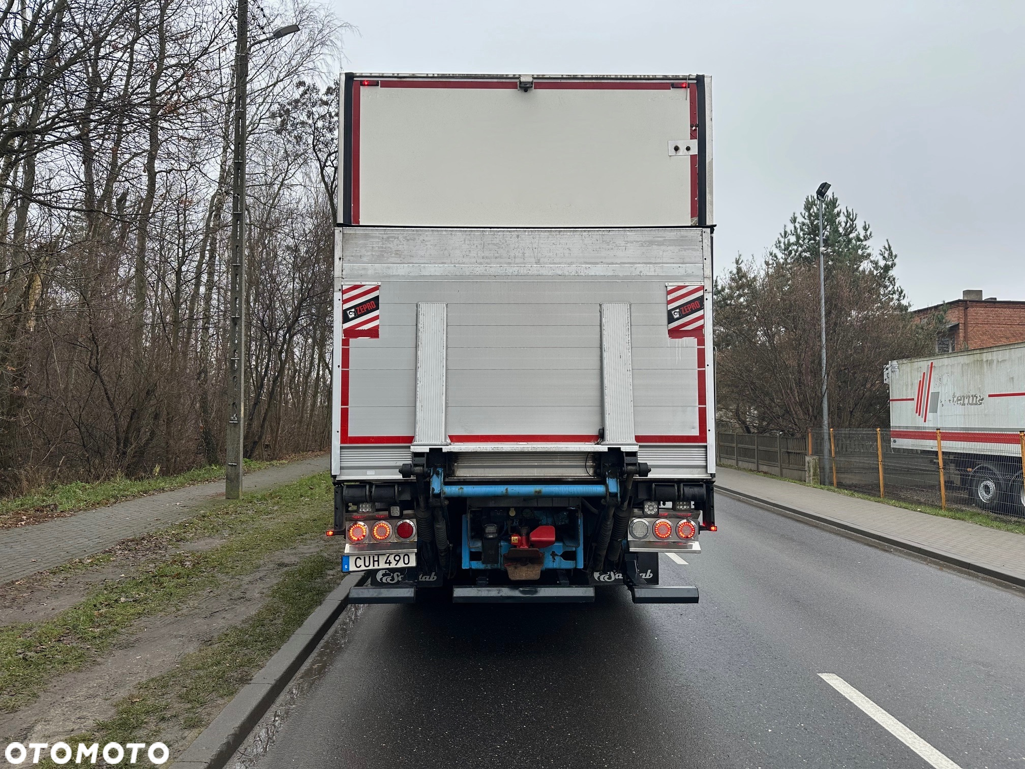 Scania P 400 CHLODNIA CARRIER 850 - 7