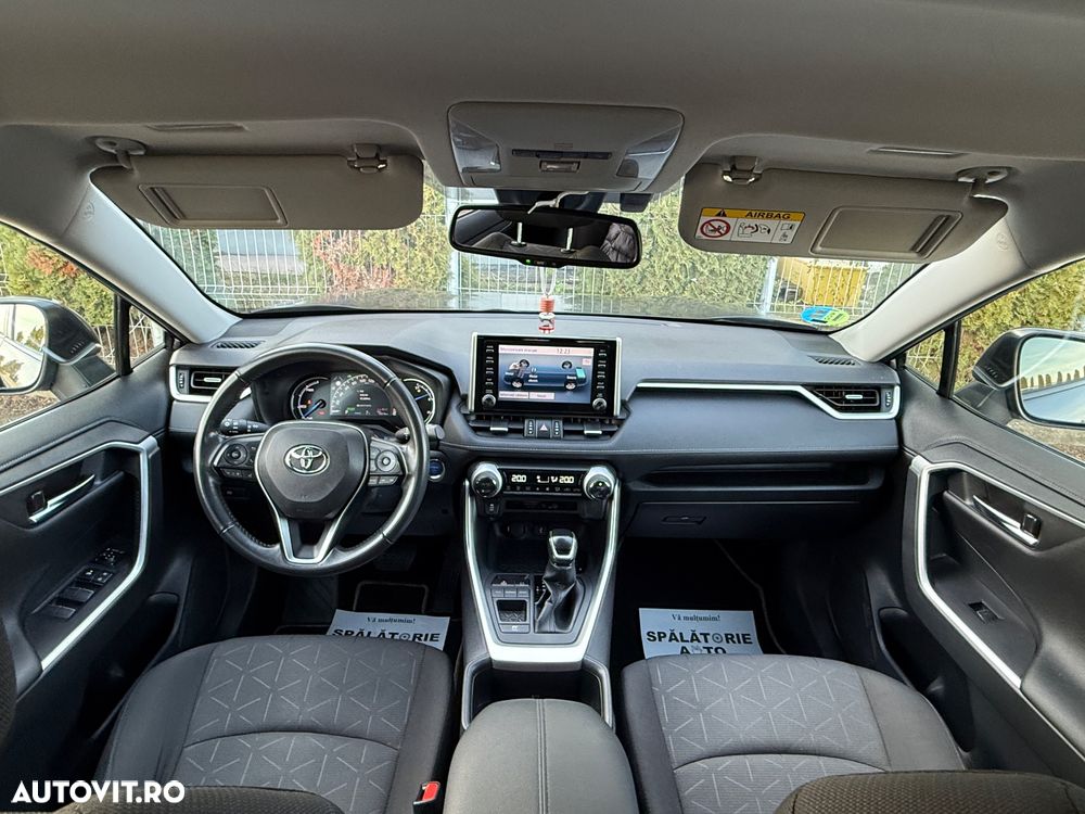 Toyota RAV4 2.5 Hybrid VVT-iE 4x2 Dynamic - 28