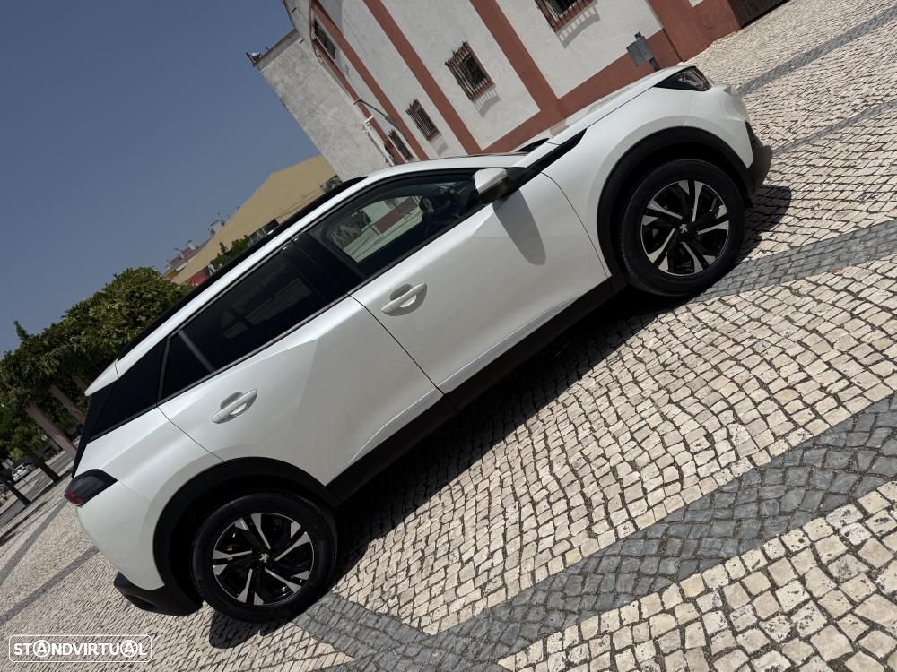 Peugeot 2008 1.2 PureTech Allure Pack - 12