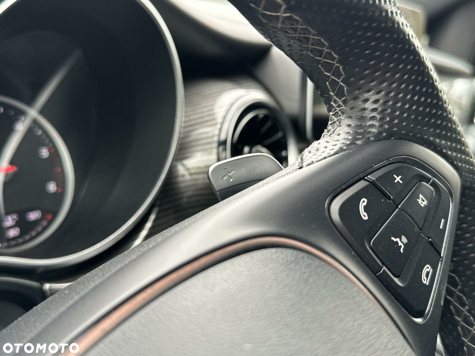 Mercedes-Benz Klasa V 300 d 4-Matic Avantgarde 9G-Tronic (ekstra d³) - 25