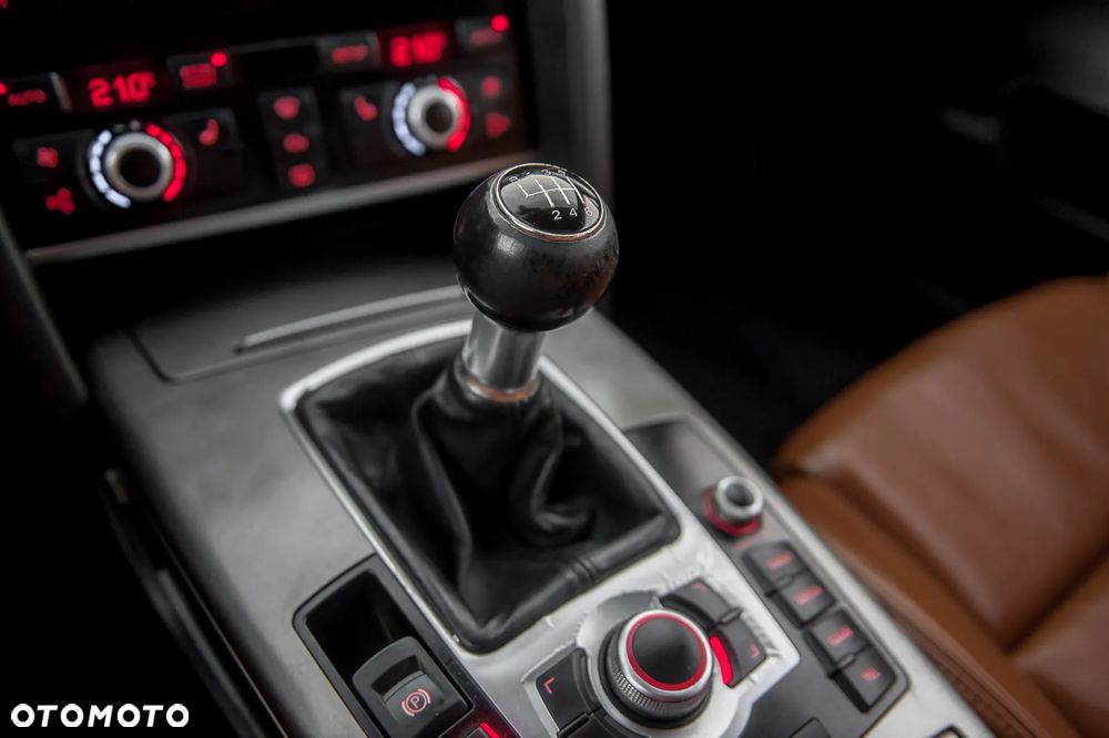 Audi A6 Avant 3.0 TDI DPF quattro - 33