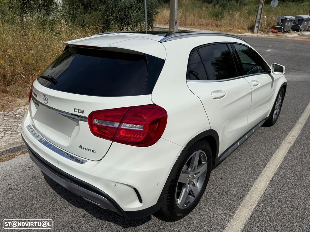Mercedes-Benz GLA 220 CDI AMG Line - 2