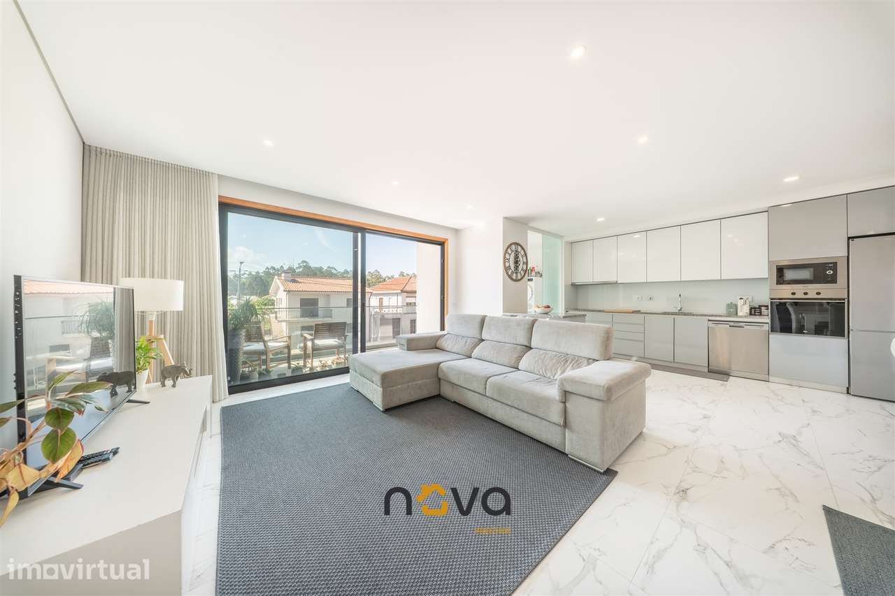 Apartamento T3 em Macieira da Maia com Terraço - Grande imagem: 4/25