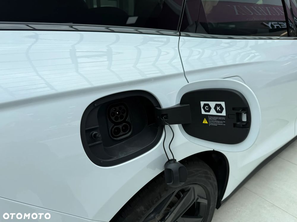 BYD Seal 6 - 18