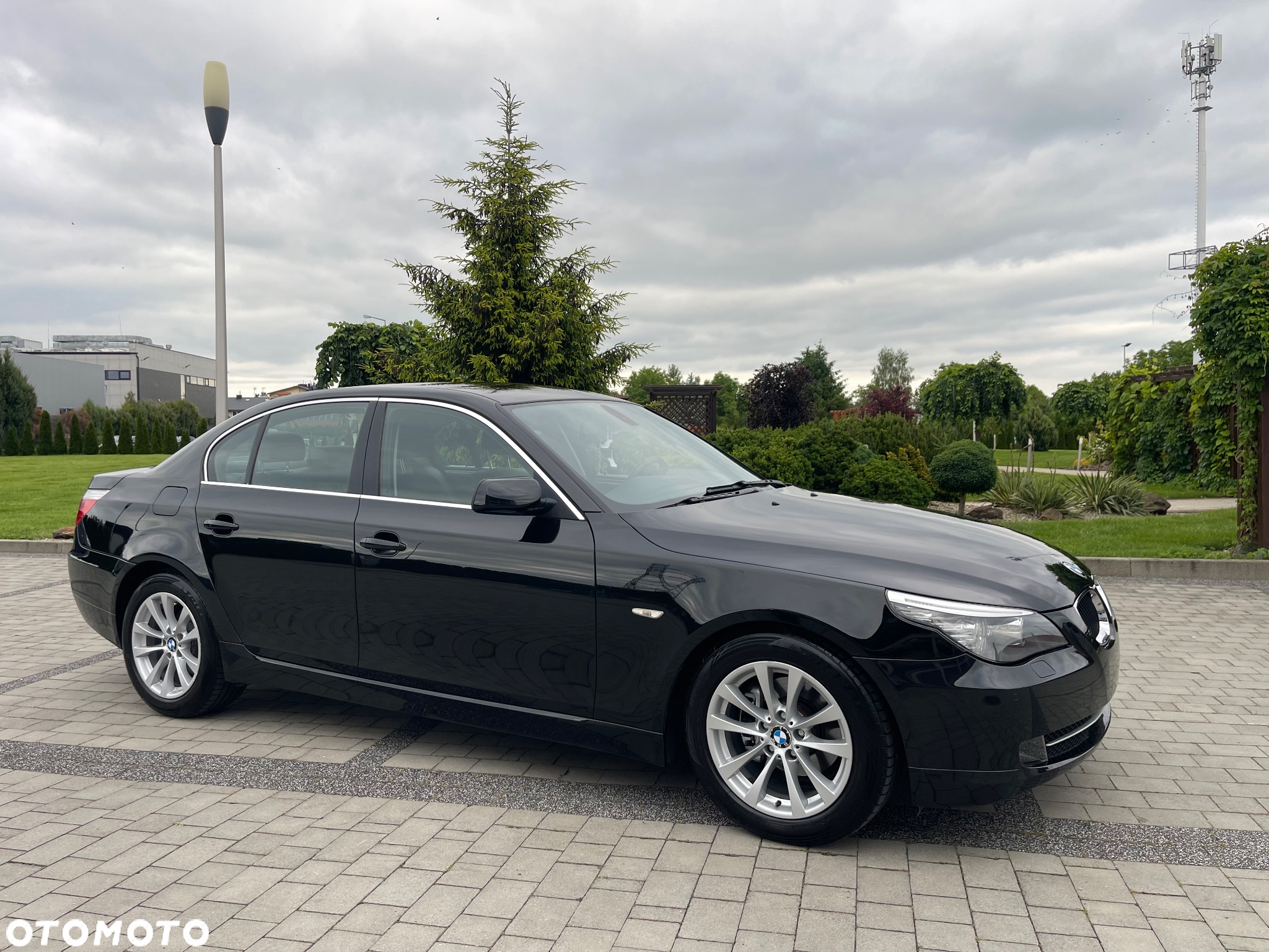 BMW Seria 5 520d Edition Exclusive - 2