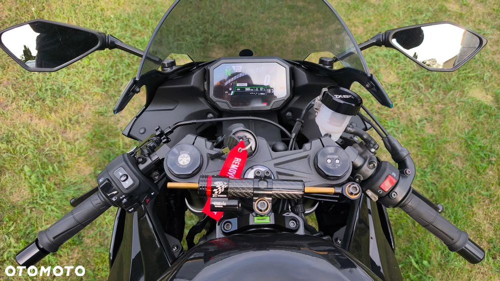 Kawasaki ZX - 11