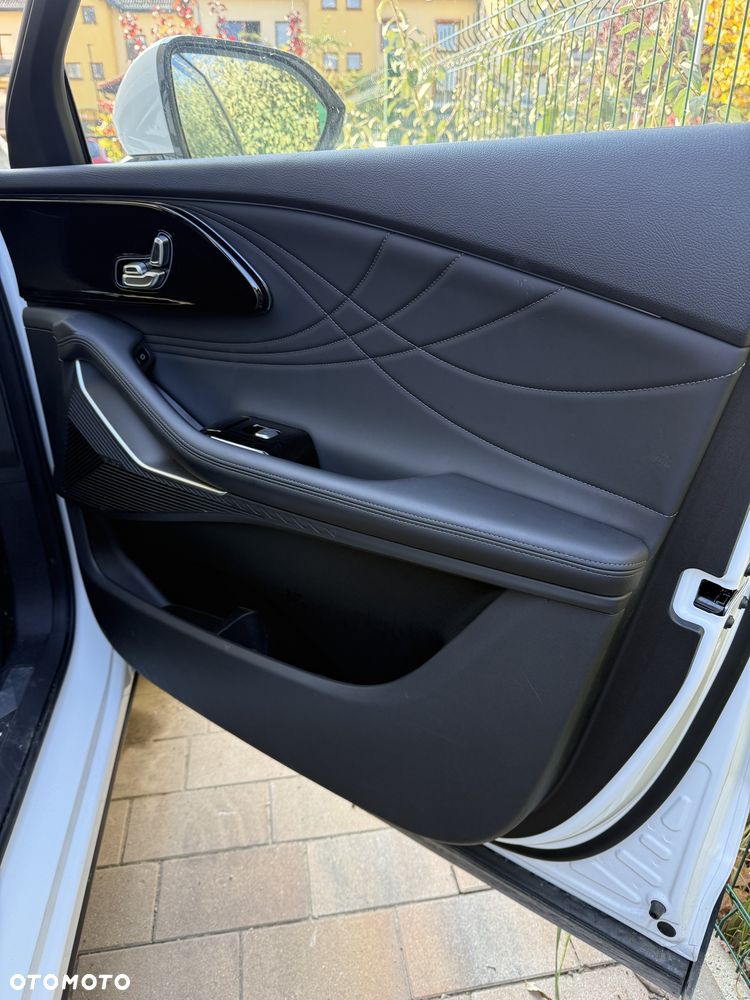 Omoda 9 1.5 Super Hybrid Exclusive AWD - 10