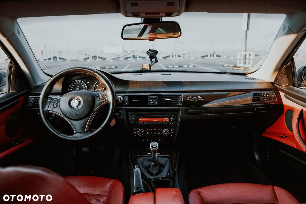 BMW Seria 3 320i M Sport Edition - 7