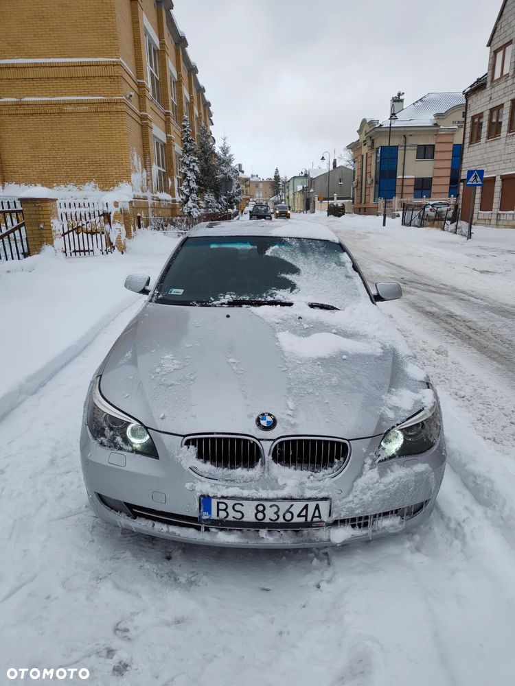 BMW Seria 5 530d xDrive - 27