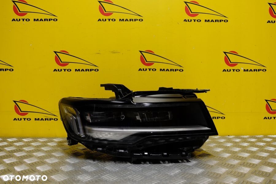 CADILLAC ESCALADE 2020-2021 REFLEKTOR LAMPA FULL LED PRAWA USA - 2