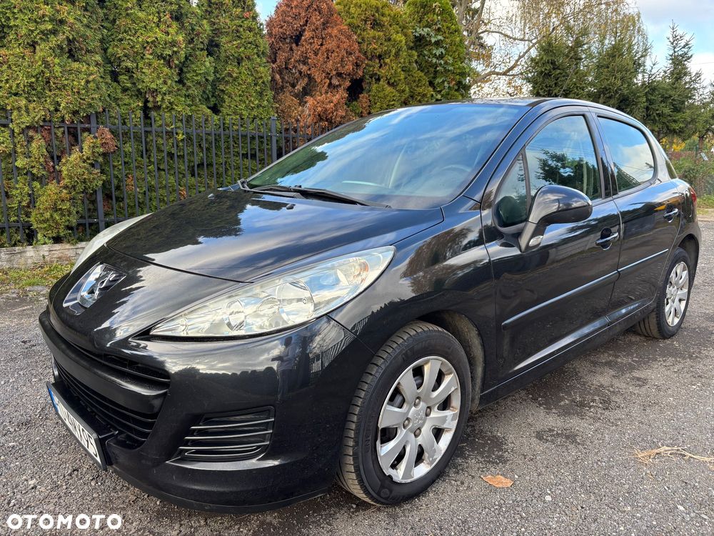 Peugeot 207 2009 photo 2