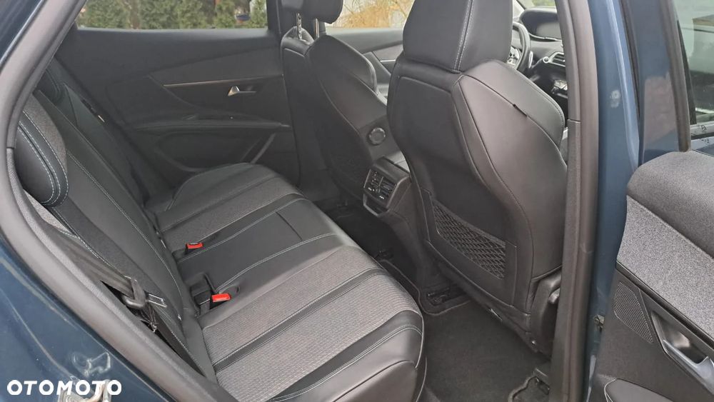 Peugeot 3008 ver-hybrid-225-e--eat8-allure - 20