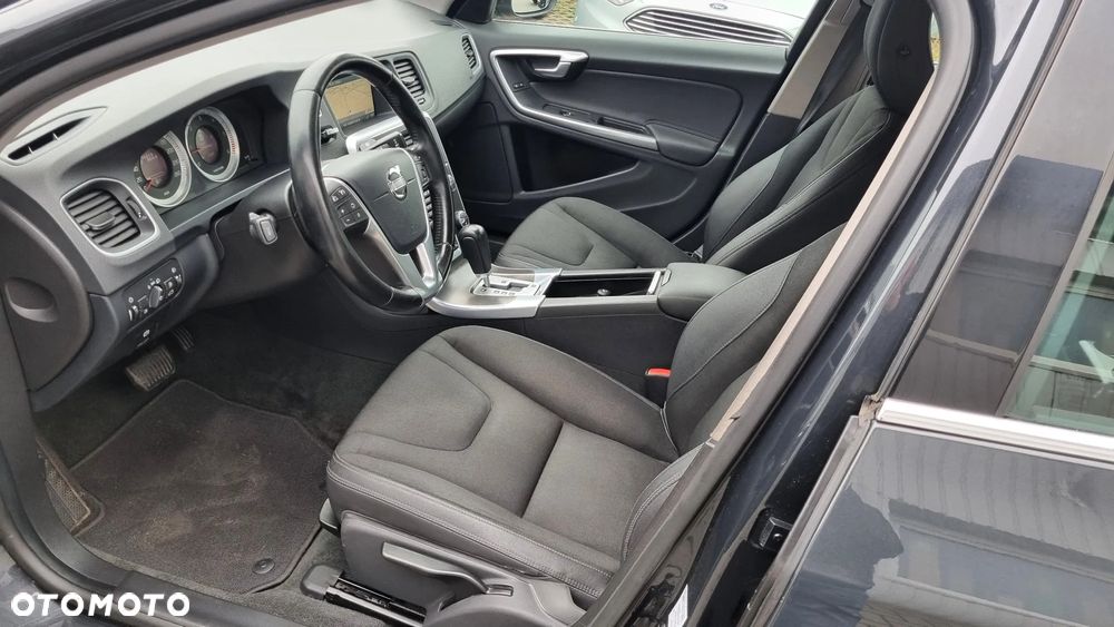 Volvo S60 D3 Geartronic Momentum - 15