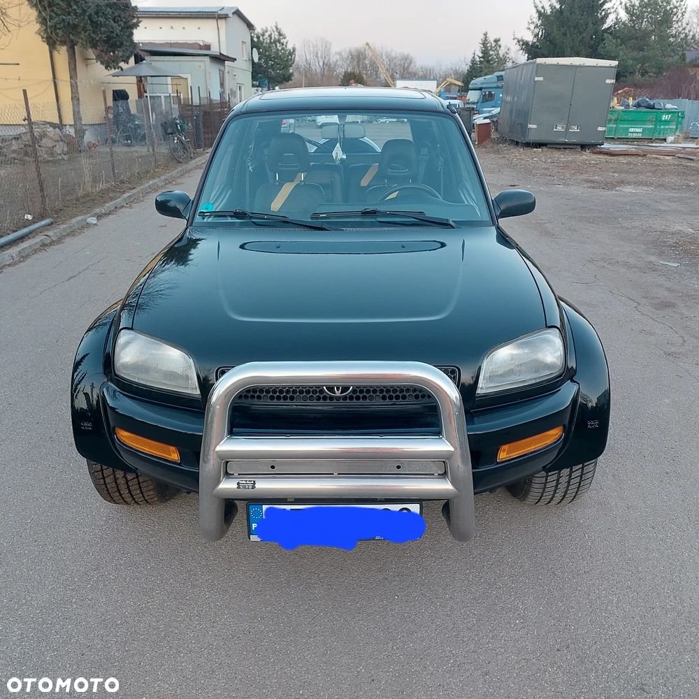Toyota RAV4 - 7