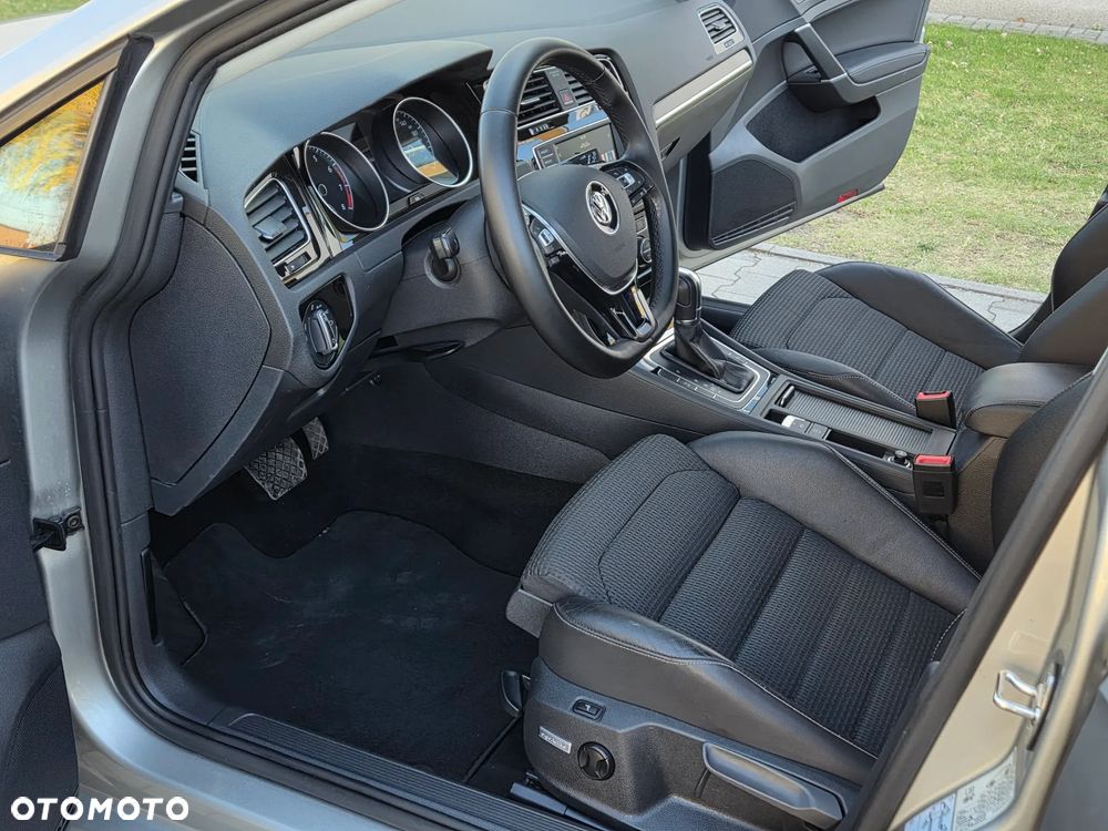 Volkswagen Golf 1.4 TSI ACT BlueMotion Technology DSG Highline - 26