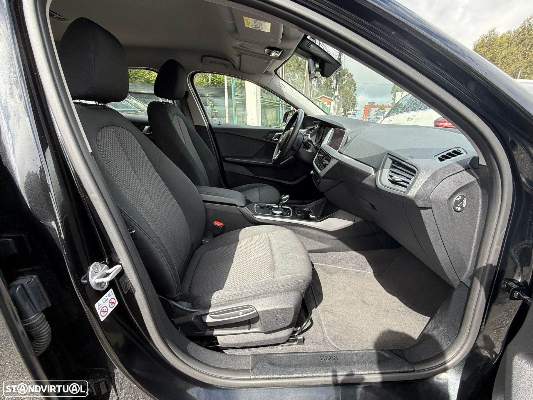 BMW 116 d Corporate Edition Auto - 22