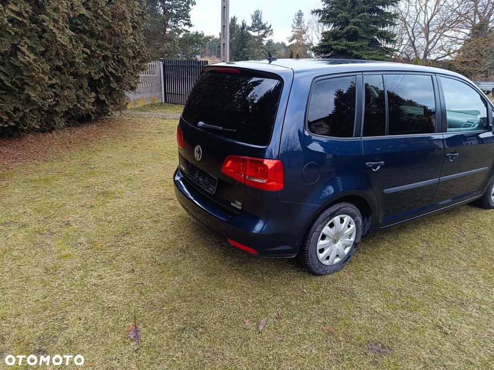 Volkswagen Touran 1.6 TDI DPF BlueMot Comfortline - 4