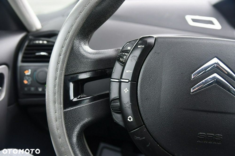 Citroën C4 Picasso - 21