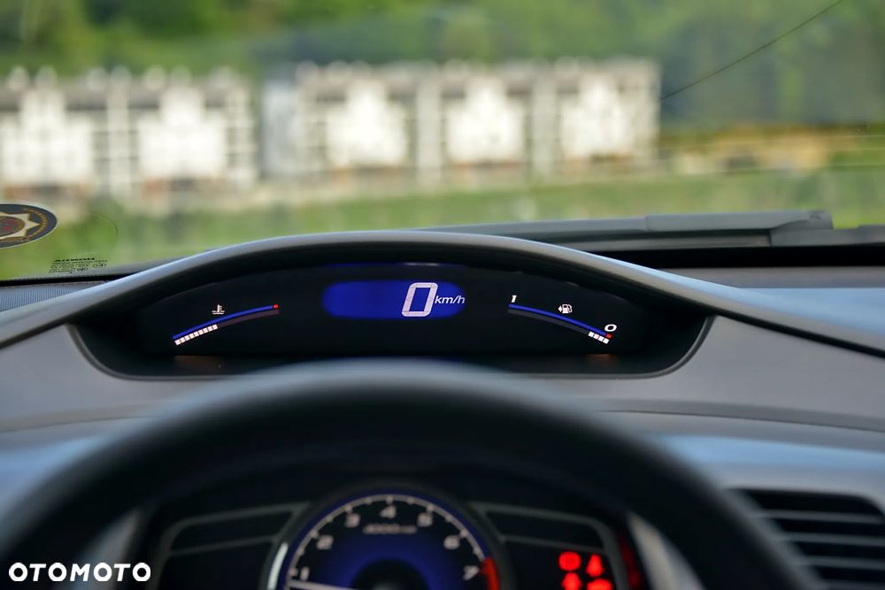 Honda Civic 1.8 Executive - 33