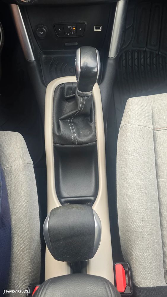 Citroën C3 Aircross 1.2 PureTech Shine EAT6 - 14