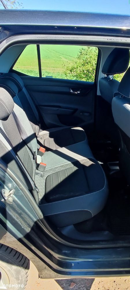 Skoda Fabia 1.0 TSI Ambition - 6