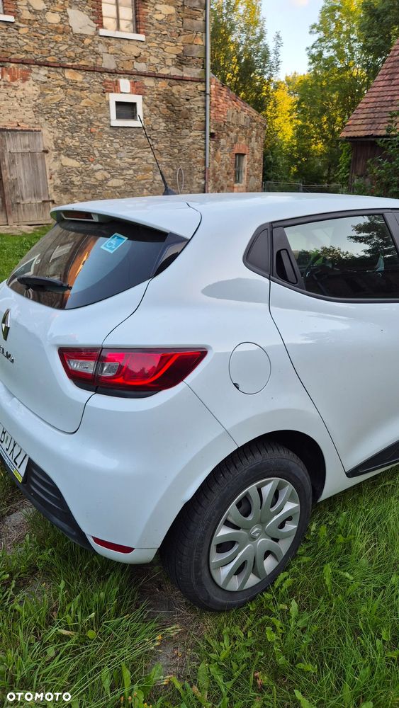 Renault Clio 0.9 TCe Life - 6