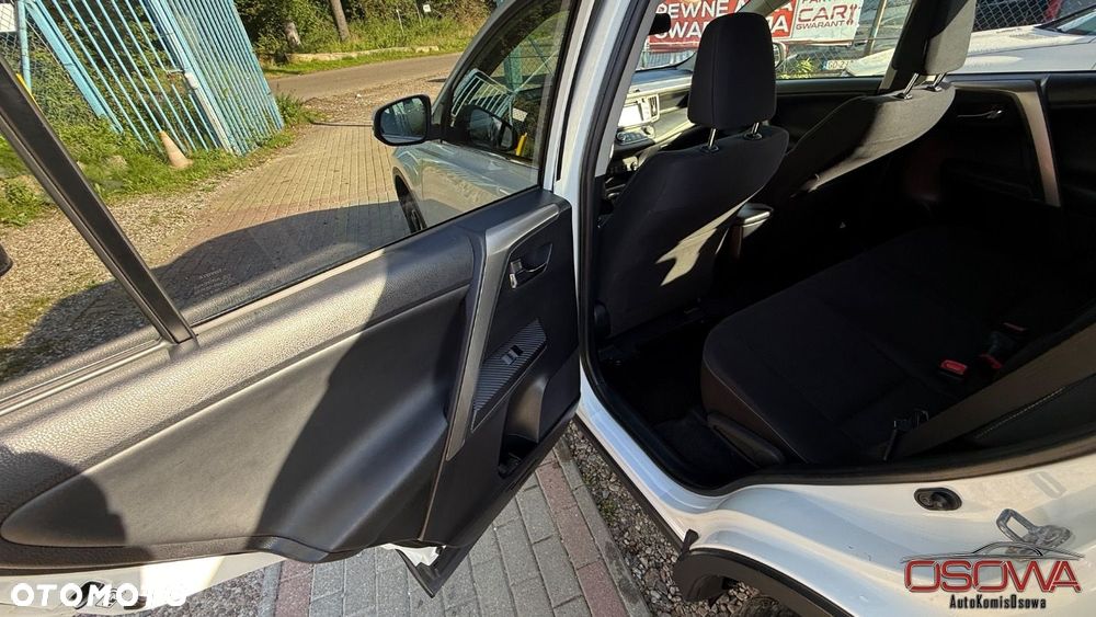 Toyota RAV4 - 18