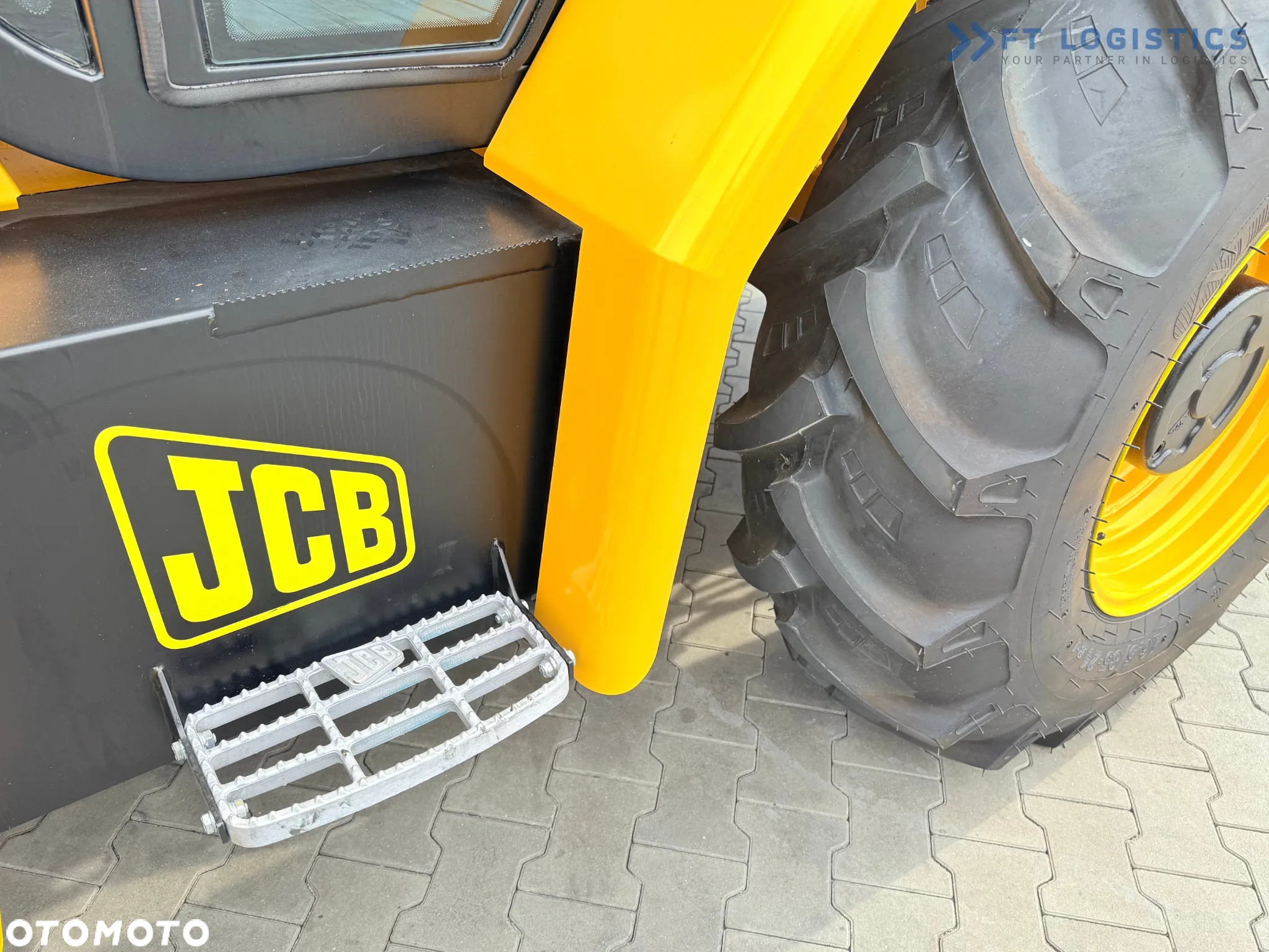 JCB 940 / DIESEL / TRIPLEX 4500MM / POZYCJONER / PRZESÓW WIDEŁ / 4T / NOWE OPONY / JAK NOWY - 9