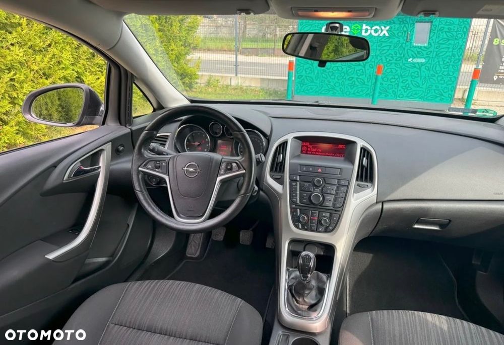 Opel Astra 1.4 Turbo Cosmo - 8