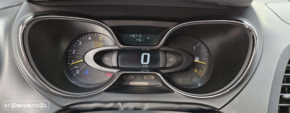 Renault Captur 1.5 dCi Exclusive - 18