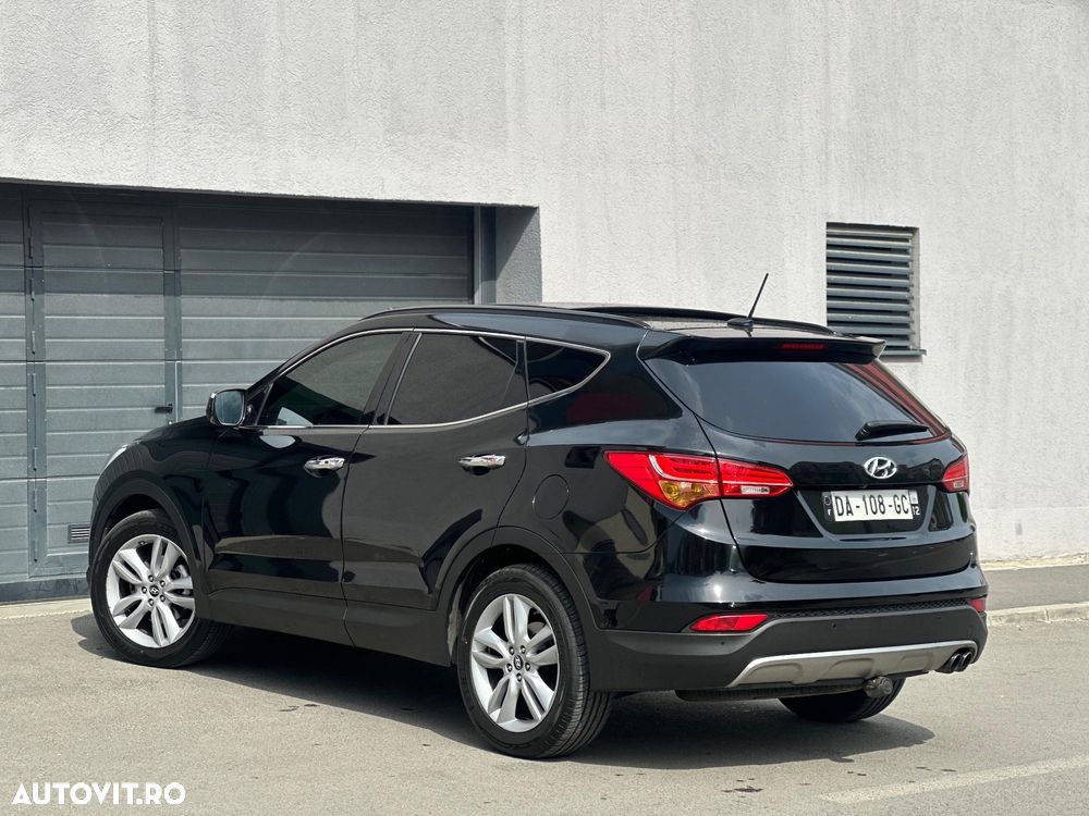 Hyundai Grand Santa Fe 2.2 CRDi ISG 4WD Aut. Luxury - 5