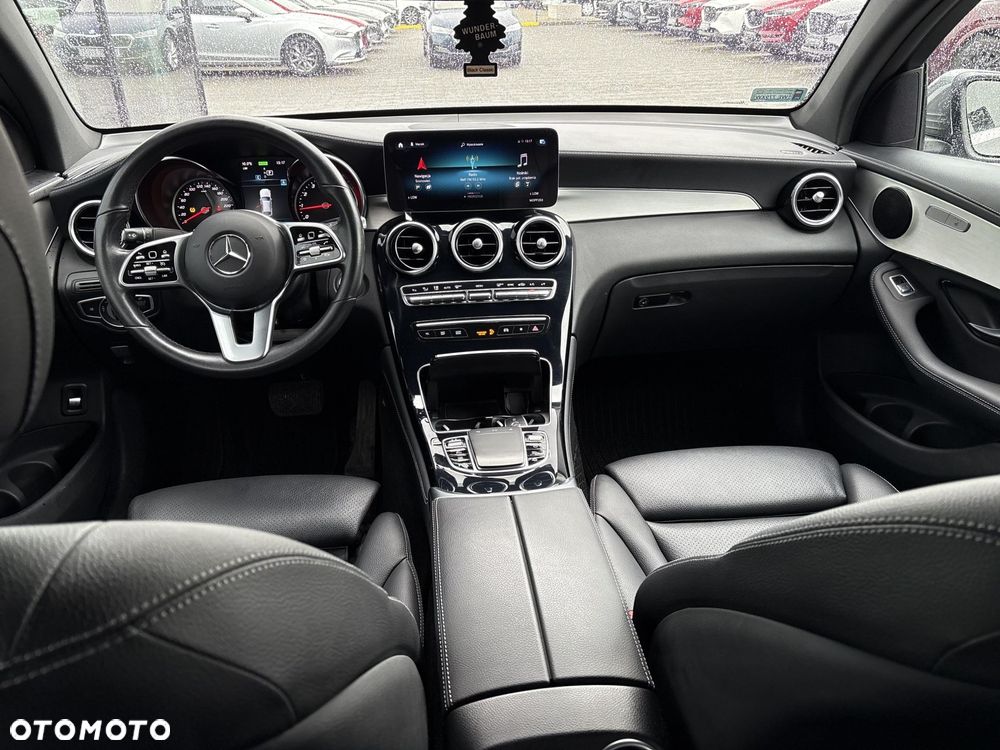 Mercedes-Benz GLC - 19