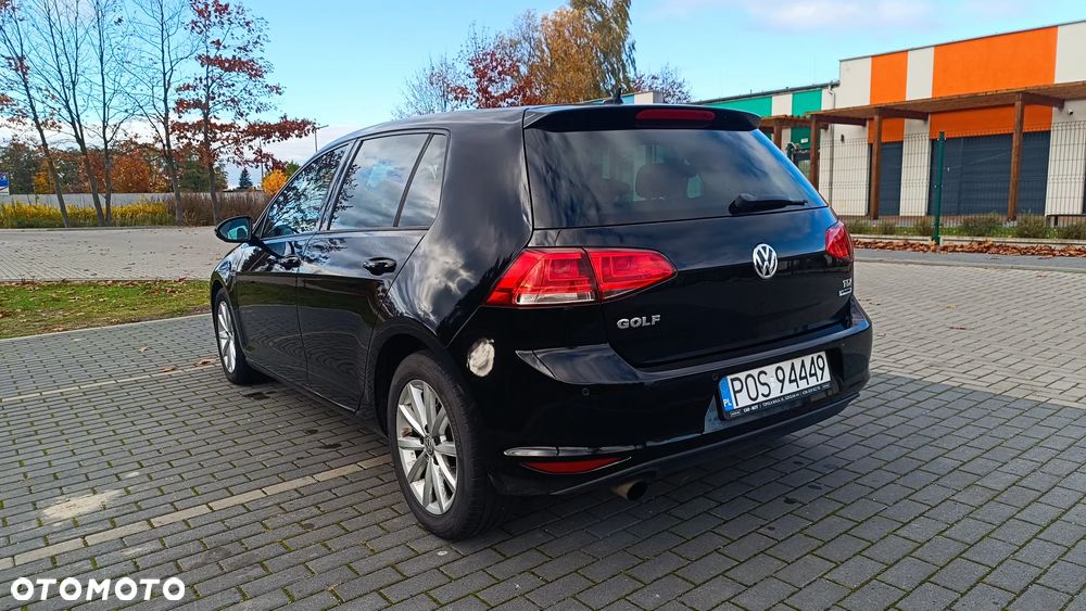 Volkswagen Golf - 3