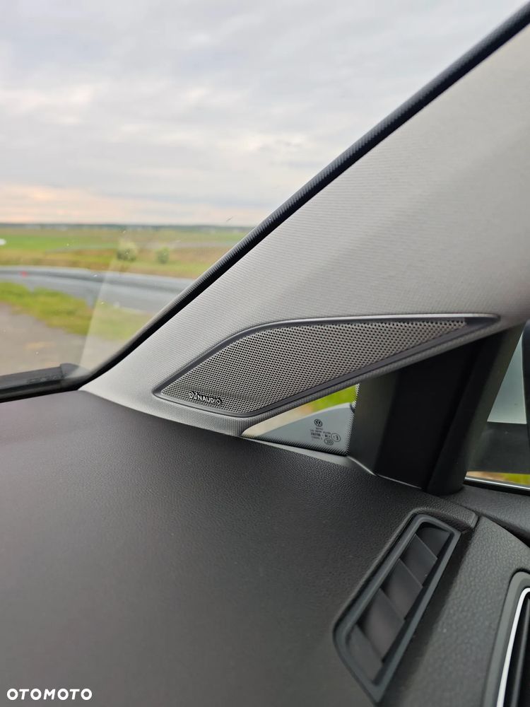Volkswagen Golf - 17