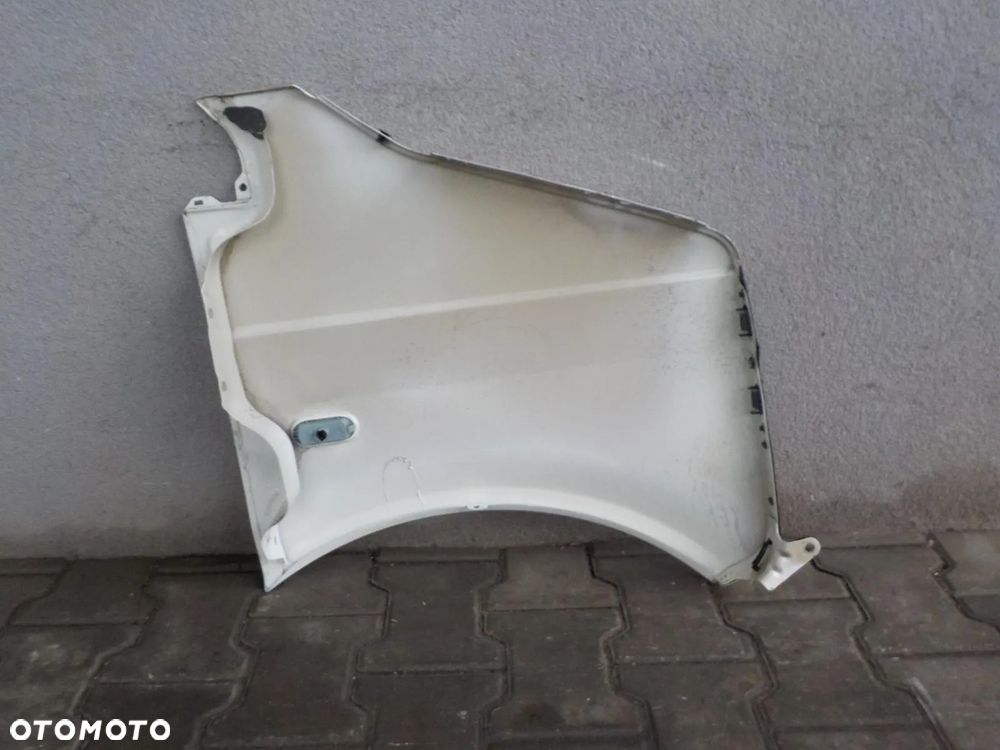 VW T5 03- BŁOTNIK LEWY BIAŁY L902 W KOLOR - 4