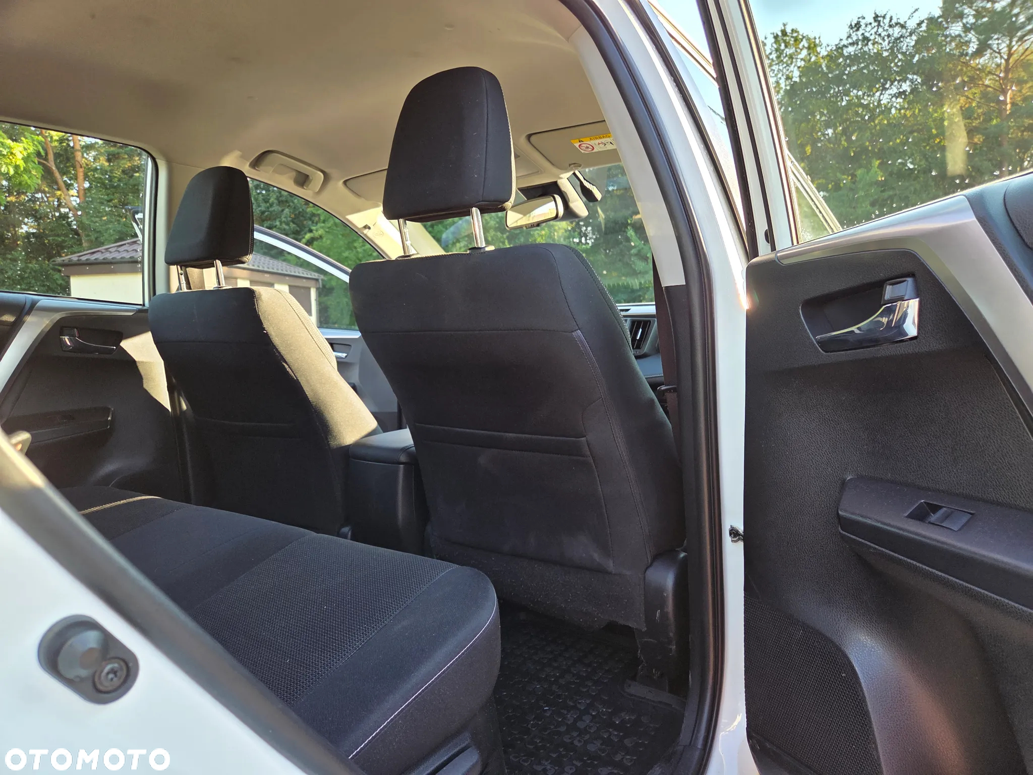 Toyota RAV4 Hybrid Premium 4x4 - 11
