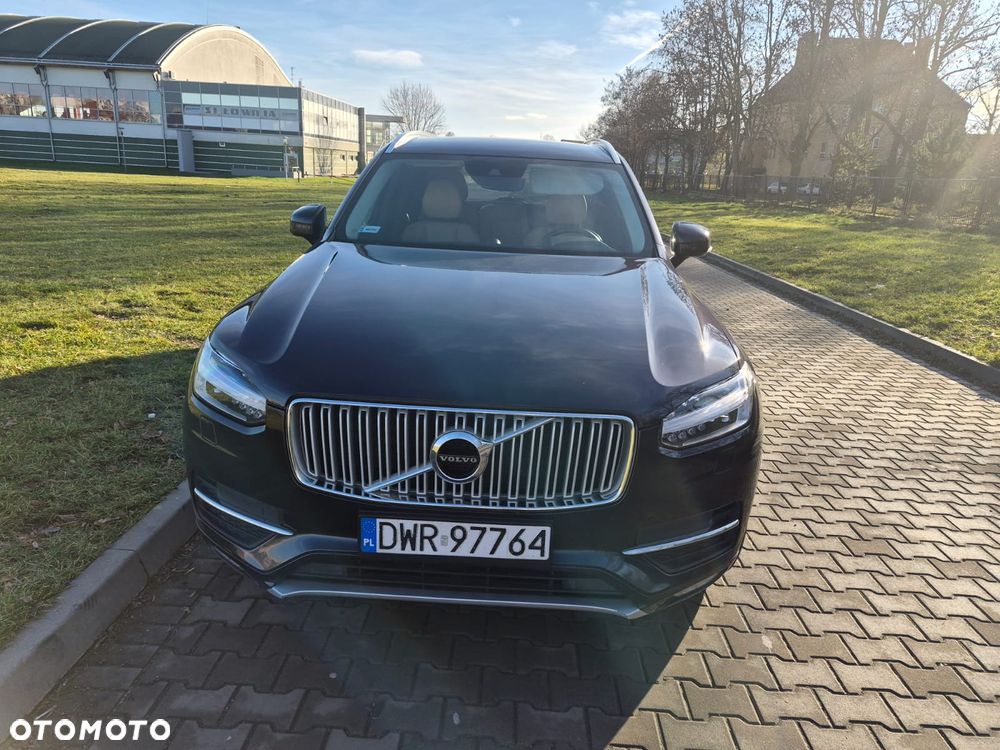 Volvo XC 90 D5 AWD Momentum - 8